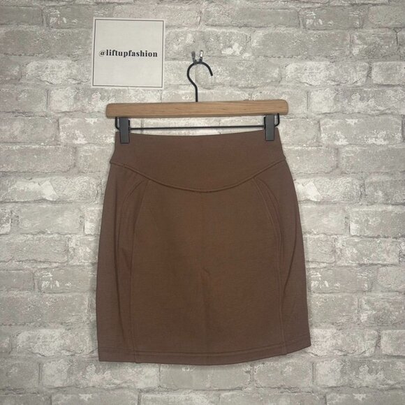 Lululemon Scuba High Rise Mini Skirt NWT Size Small (TPTC) LW8ALSS - Picture 5 of 16